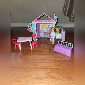 Chelsea Playset